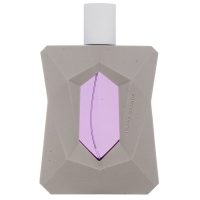 Ariana Grande God is a Woman